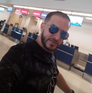 Meet your Posher, Omar